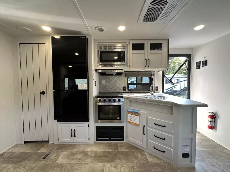 new Travel Trailers Palomino  for sale, in Pikeville, KY Thumbnail 7