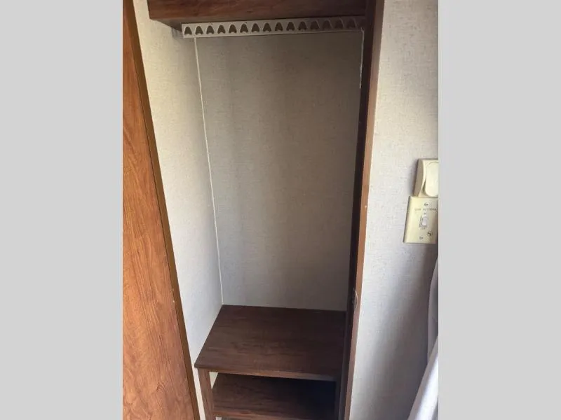 used Travel Trailers Coachmen  for sale, in Pikeville, KY Thumbnail 9