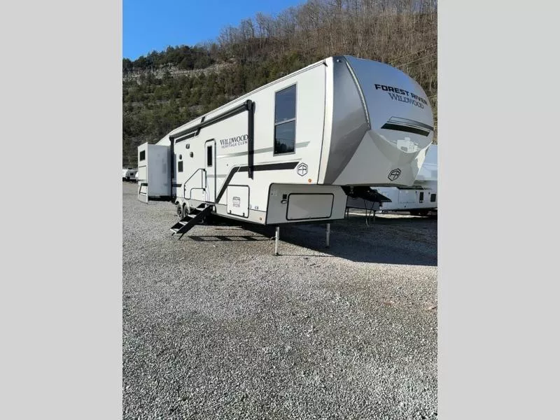 2026 Forest River Wildwood Heritage Glen 356QB