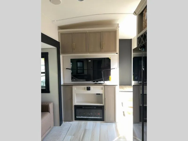 new Fifth Wheel Trailers Forest River  for sale, in Pikeville, KY Thumbnail 12