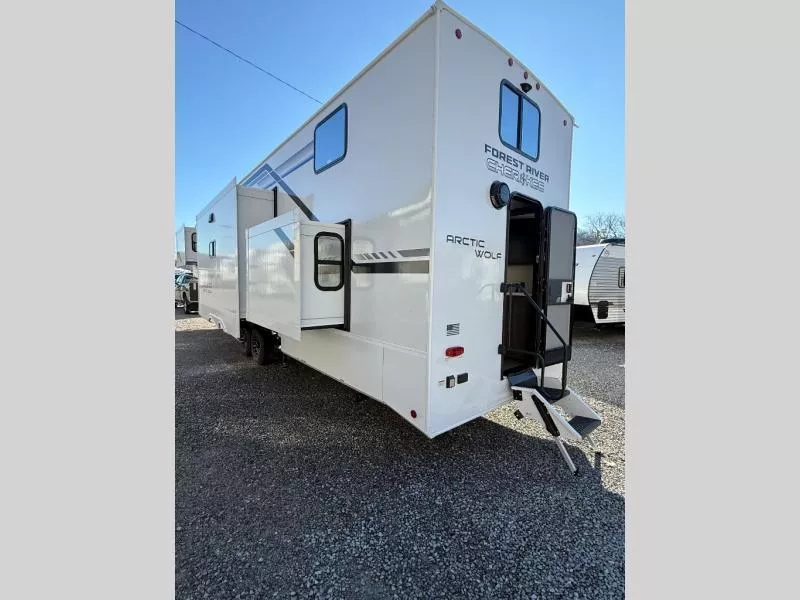 new Fifth Wheel Trailers Forest River  for sale, in Pikeville, KY Thumbnail 6