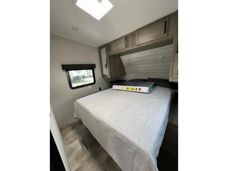 used Other Trailers Palomino  for sale, in Pikeville, KY Thumbnail 7