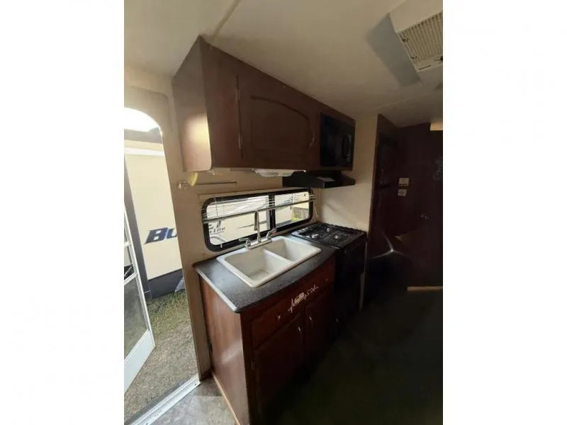 used Other Trailers Coachmen  for sale, in Pikeville, KY Thumbnail 9