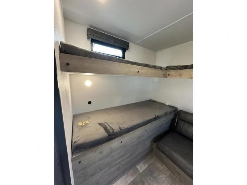 new Travel Trailers Palomino  for sale, in Pikeville, KY Thumbnail 18