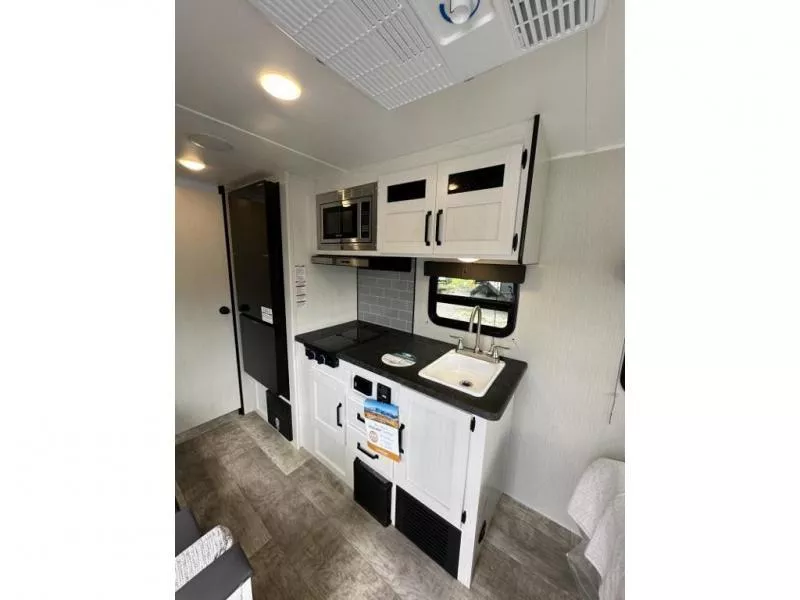 new Travel Trailers Palomino  for sale, in Pikeville, KY Thumbnail 6