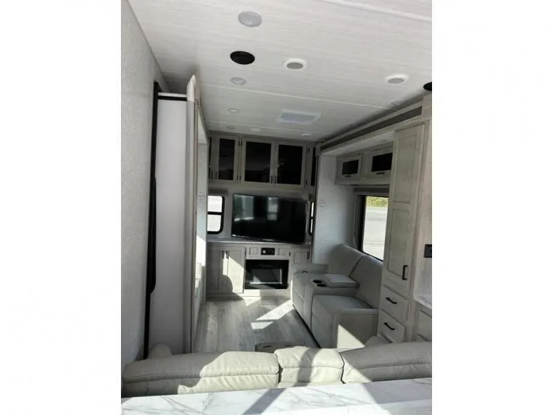 new Travel Trailers East To West  for sale, in Pikeville, KY Thumbnail 6