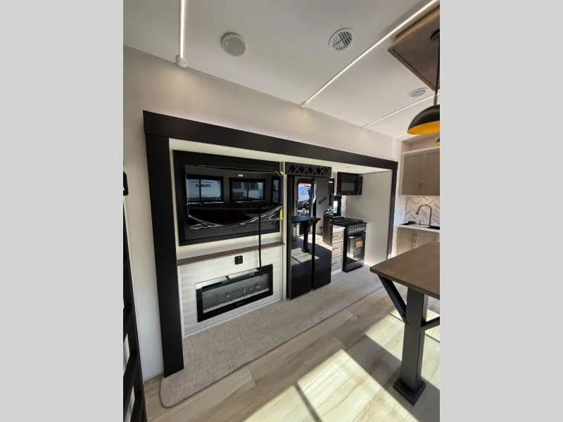 new Fifth Wheel Trailers Forest River  for sale, in Pikeville, KY Thumbnail 12