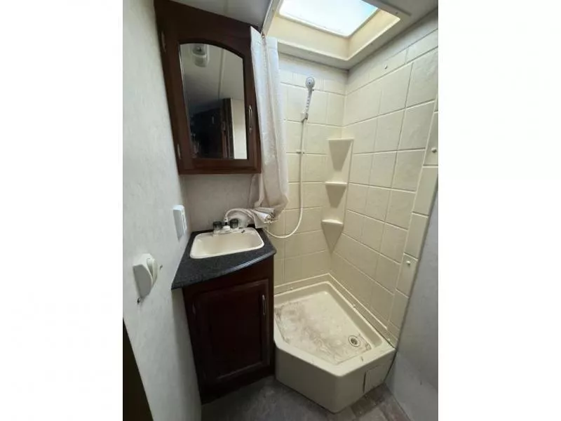 used Other Trailers Coachmen  for sale, in Pikeville, KY Thumbnail 11