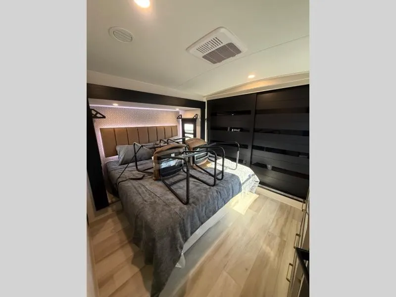 new Fifth Wheel Trailers Forest River  for sale, in Pikeville, KY Thumbnail 27