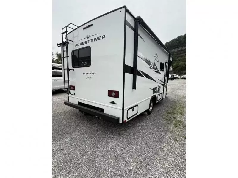 new Camper / RV East To West  for sale, in Pikeville, KY Thumbnail 5