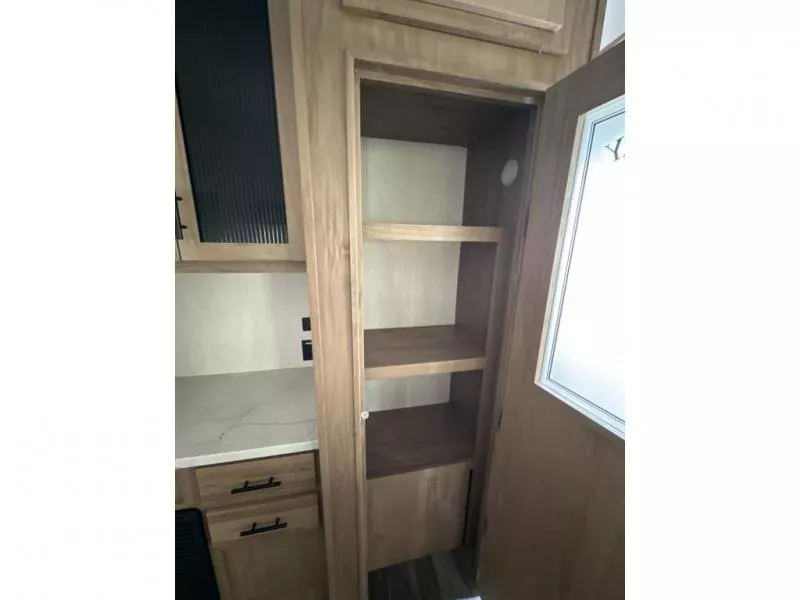 new Fifth Wheel Trailers Forest River  for sale, in Pikeville, KY Thumbnail 7