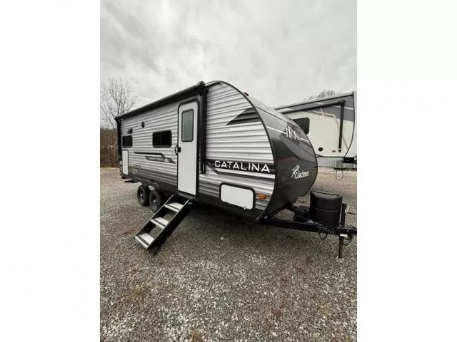 2024 Coachmen Catalina Summit Series 7 184RBS