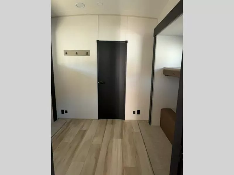 new Fifth Wheel Trailers Forest River  for sale, in Pikeville, KY Thumbnail 19