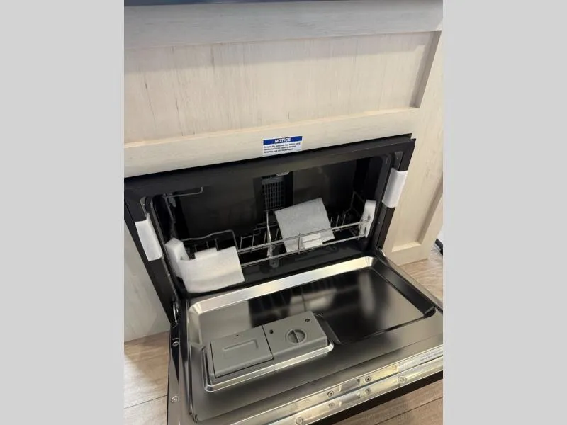 new Fifth Wheel Trailers Forest River  for sale, in Pikeville, KY Thumbnail 19