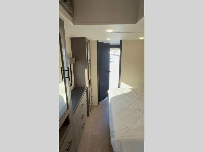 new Fifth Wheel Trailers Forest River  for sale, in Pikeville, KY Thumbnail 18