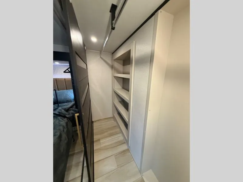 new Fifth Wheel Trailers Forest River  for sale, in Pikeville, KY Thumbnail 27