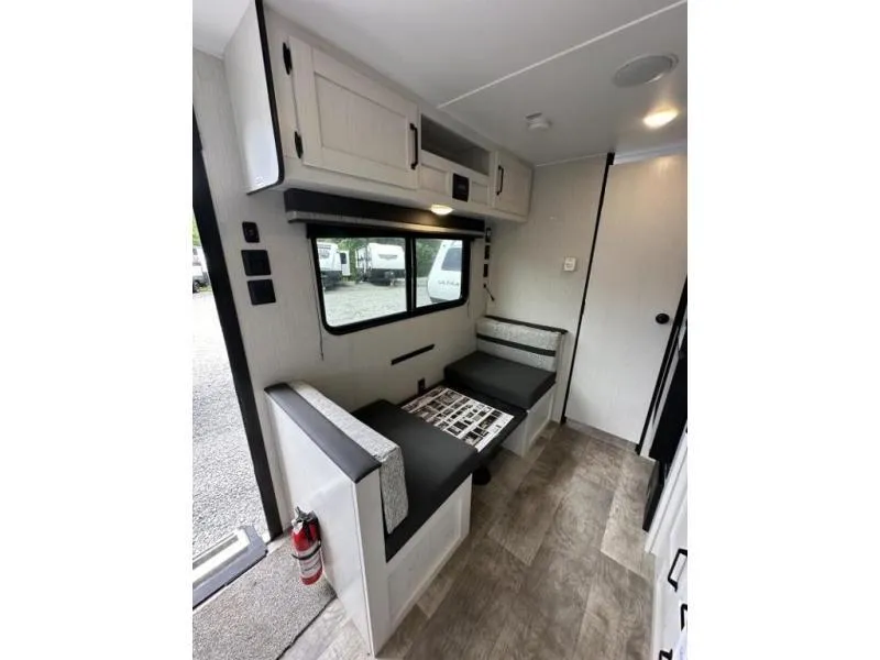 used Other Trailers Palomino  for sale, in Pikeville, KY Thumbnail 7