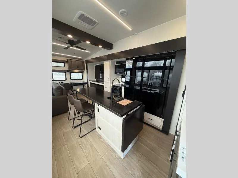 new Fifth Wheel Trailers Forest River  for sale, in Pikeville, KY Thumbnail 13