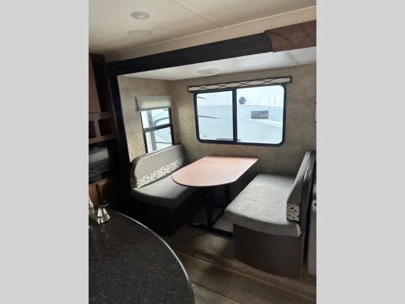 used Travel Trailers Coachmen  for sale, in Pikeville, KY Thumbnail 13