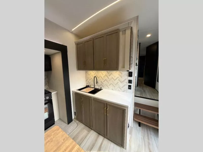 new Fifth Wheel Trailers Forest River  for sale, in Pikeville, KY Thumbnail 10