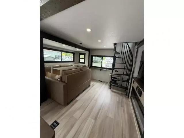 new Fifth Wheel Trailers Forest River  for sale, in Pikeville, KY Thumbnail 12