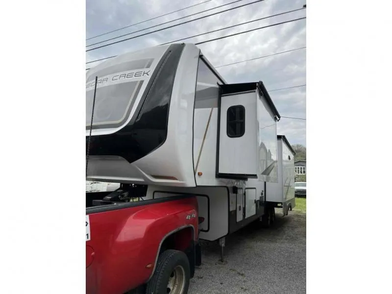 new Fifth Wheel Trailers Forest River  for sale, in Pikeville, KY Thumbnail 18