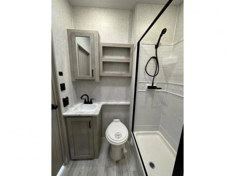 new Travel Trailers East To West  for sale, in Pikeville, KY Thumbnail 16