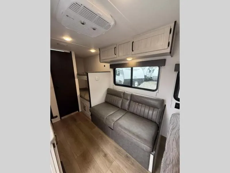 new Travel Trailers Palomino  for sale, in Pikeville, KY Thumbnail 6