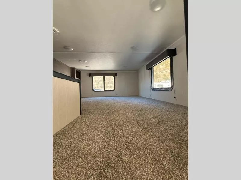 new Fifth Wheel Trailers Forest River  for sale, in Pikeville, KY Thumbnail 15