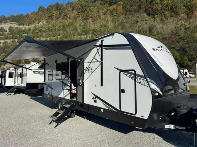 2024 EAST TO WEST Alta 2400KTH