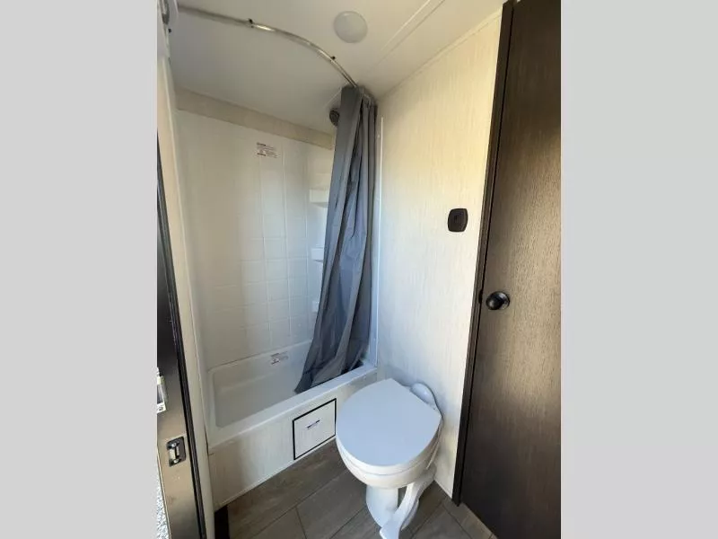 new Fifth Wheel Trailers Forest River  for sale, in Pikeville, KY Thumbnail 22