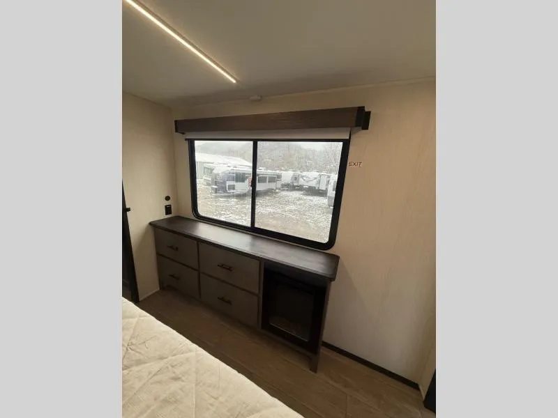 new Fifth Wheel Trailers Forest River  for sale, in Pikeville, KY Thumbnail 21