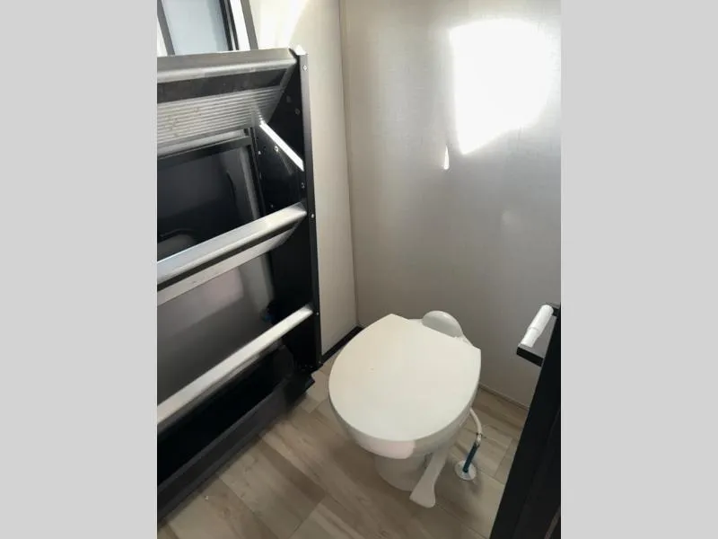 new Fifth Wheel Trailers Forest River  for sale, in Pikeville, KY Thumbnail 26