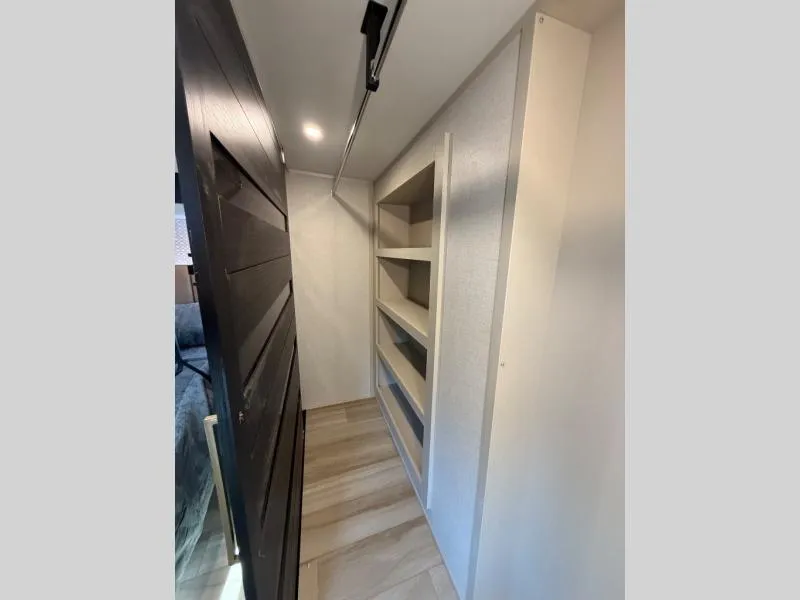 new Fifth Wheel Trailers Forest River  for sale, in Pikeville, KY Thumbnail 30