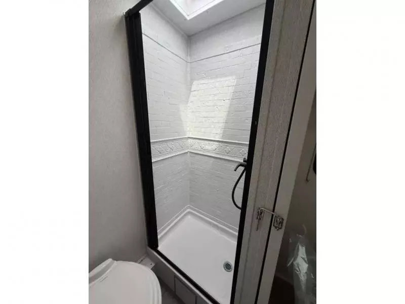 new Camper / RV East To West  for sale, in Pikeville, KY Thumbnail 17