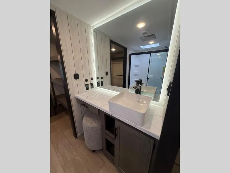 new Fifth Wheel Trailers Forest River  for sale, in Pikeville, KY Thumbnail 14