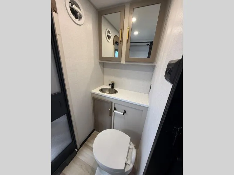 new Fifth Wheel Trailers Forest River  for sale, in Pikeville, KY Thumbnail 21