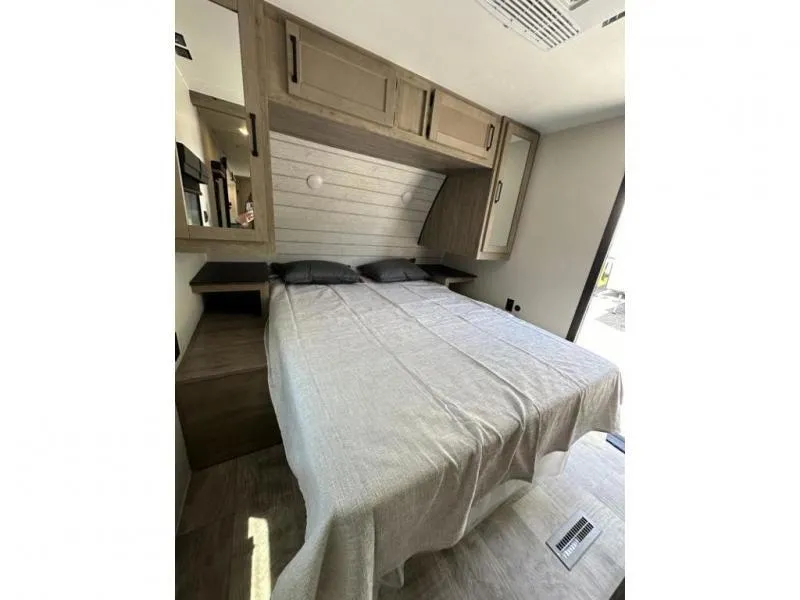 new Travel Trailers Palomino  for sale, in Pikeville, KY Thumbnail 16