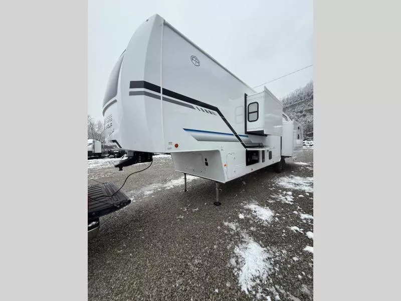 new Fifth Wheel Trailers Forest River  for sale, in Pikeville, KY Thumbnail 3