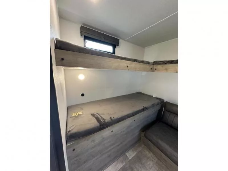 new Travel Trailers Palomino  for sale, in Pikeville, KY Thumbnail 18