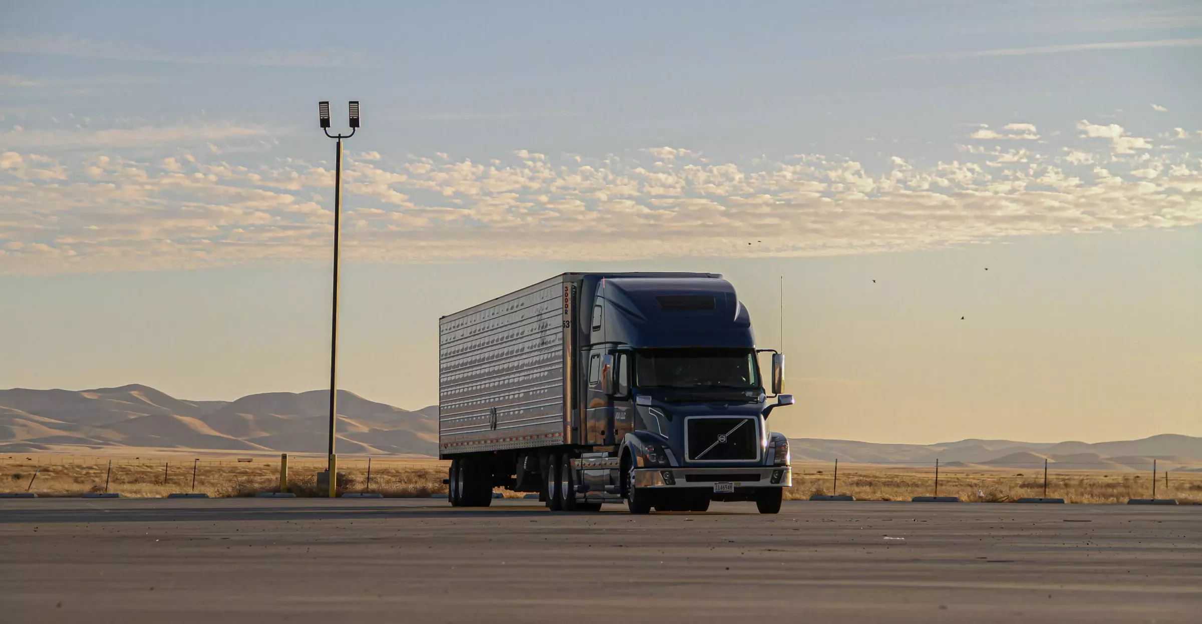 remfg Dry Van Semi Trailers Alum-Line Trailers  for sale, in Henderson, NV Thumbnail 10