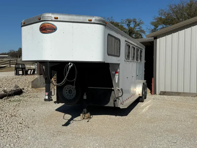 used Horse Trailers Sundowner Trailers  for sale, in Flower Mound, TX Thumbnail 2