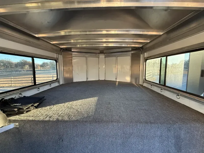 used Horse Trailers Sundowner Trailers  for sale, in Flower Mound, TX Thumbnail 13