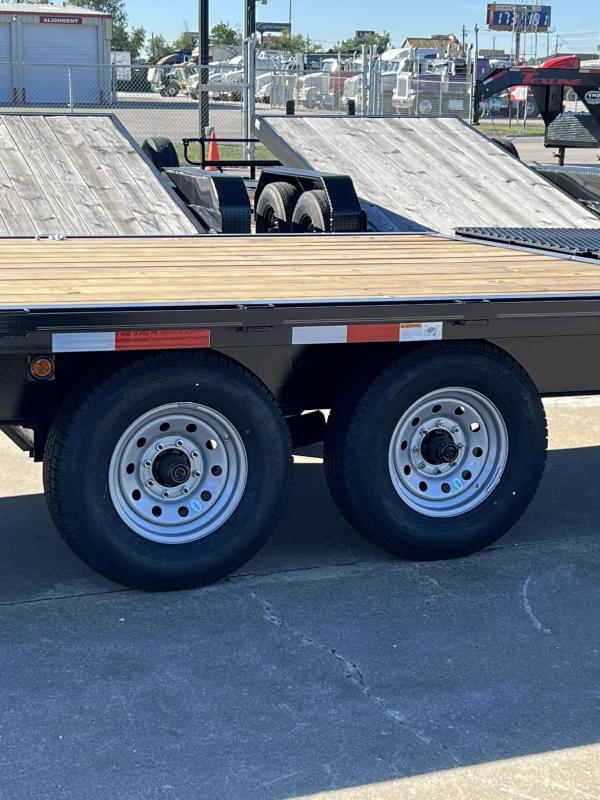 2023 Texas Bragg Trailers 20+5 Deckover Trailer THD Trailers in