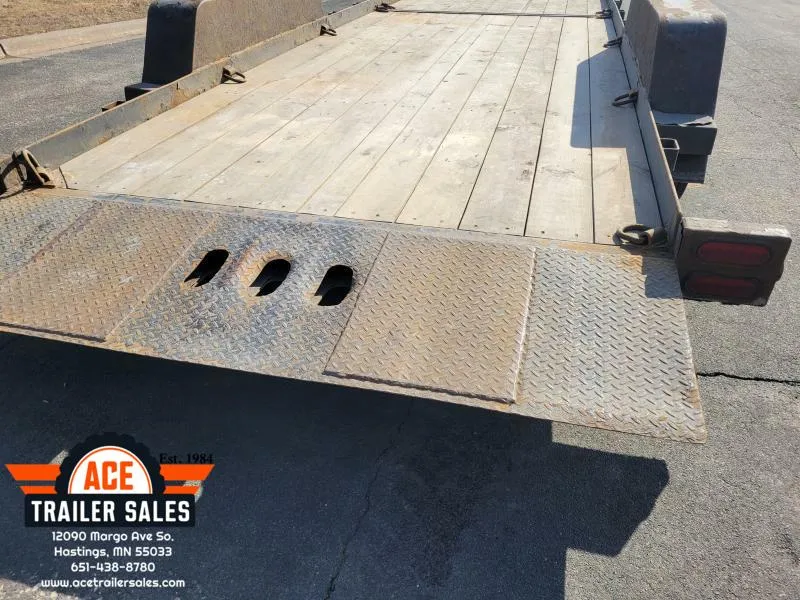 used Equipment / Flatbed Trailers Behnke  for sale, in Hastings, MN Thumbnail 2