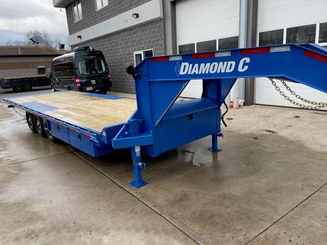 2023 Diamond C Trailers DET307 26X102 Tilt Trailer 2023 Diamond C Trailers DET307 26X102 Tilt Trailer