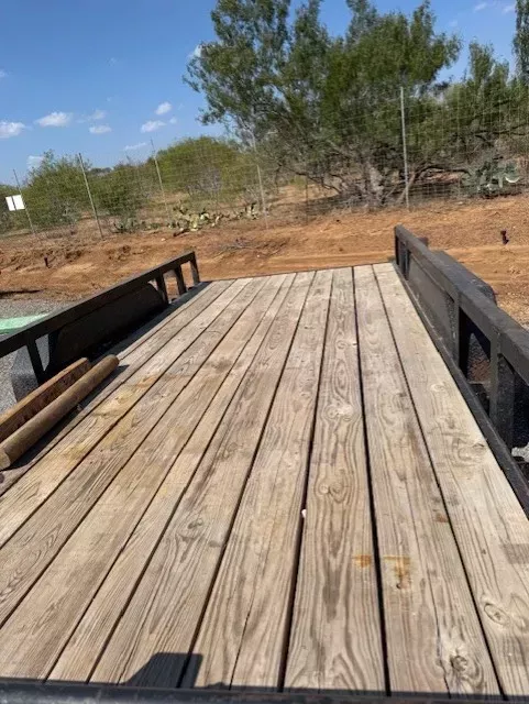 used Equipment / Flatbed Trailers VAR Trailers  for sale, in San Antonio, TX Thumbnail 6