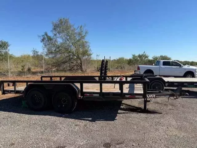 used Equipment / Flatbed Trailers VAR Trailers  for sale, in San Antonio, TX Thumbnail 2