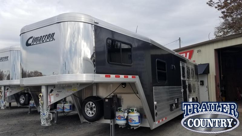***PRICE REDUCTION***2020 Cimarron LIVING QUARTERS 3 Horse Trailer ***PRICE REDUCTION***2020 Cimarron LIVING QUARTERS 3 Horse Trailer