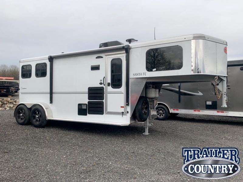 2021 Sundowner Trailers 2 Horse Sante Fe Super Sport Living Quarters Horse Trailer 2021 Sundowner Trailers 2 Horse Sante Fe Super Sport Living Quarters Horse Trailer